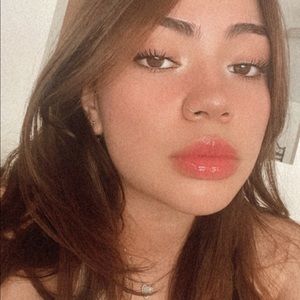 Meet your Posher, Les